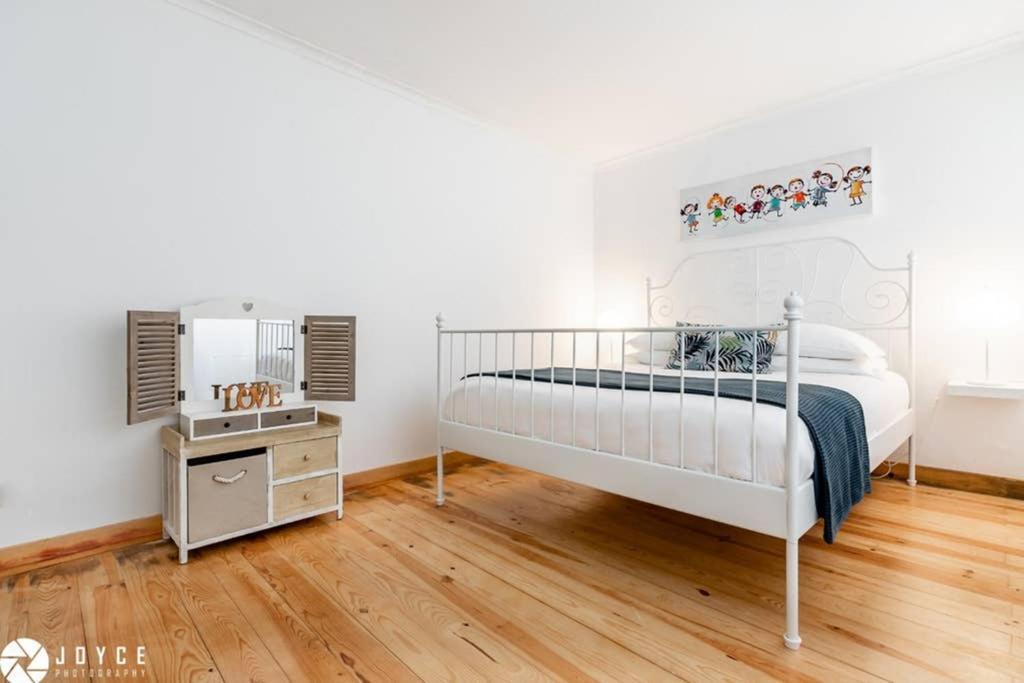 Lovelisbonapartments Cosy Apartment In Alfama Exterior photo
