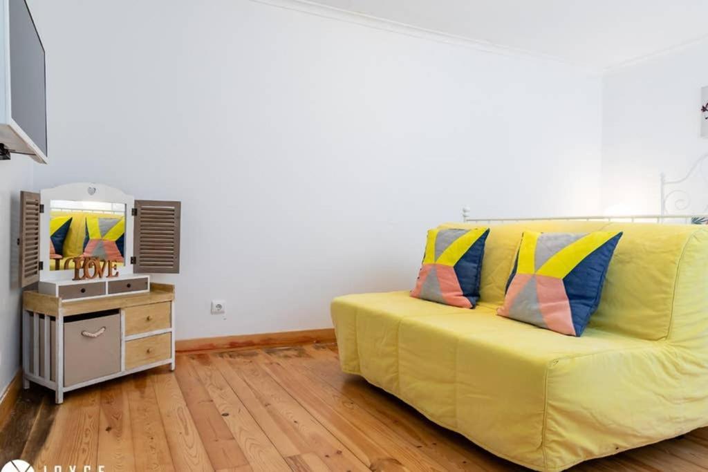 Lovelisbonapartments Cosy Apartment In Alfama Exterior photo